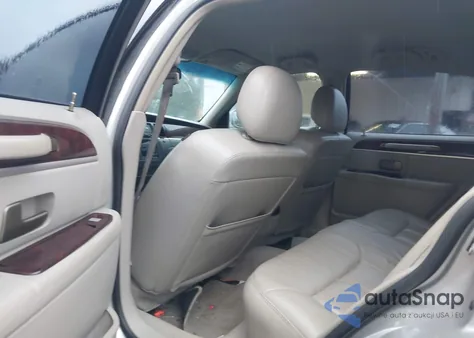 2010 Lincoln Town Car Signature Limited z USA, uszkodzony, nr VIN 2LNBL8CVXAX607074